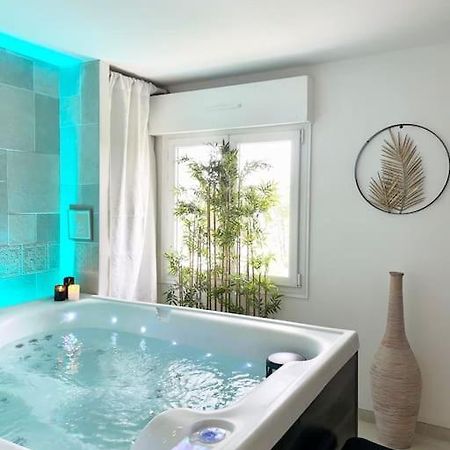 Dans Ma Bulle… Univers Spa Germigny-des-Pres Luaran gambar